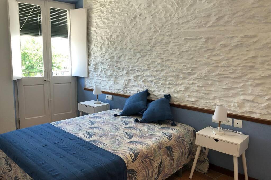 Roques - Casa En Primera Linea De Mar En Cadaques Luaran gambar